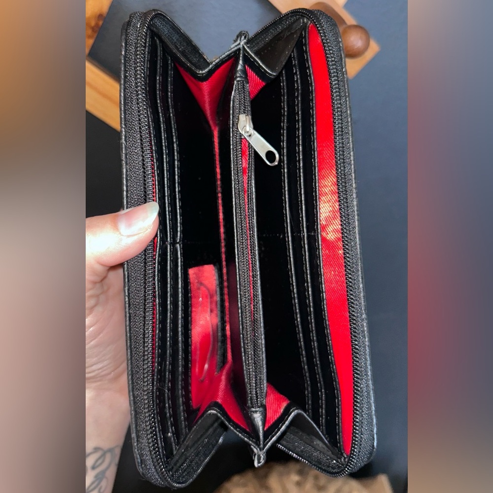 Disney Parks Loungefly Mickey and Minnie Mouse Wallet - Picture 8 of 16